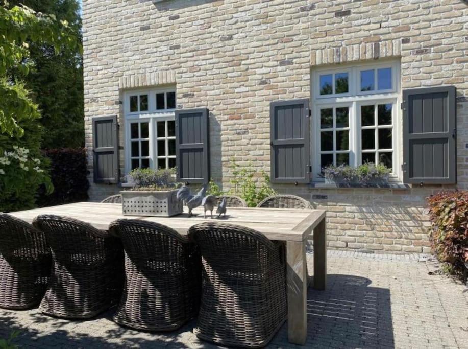 Sfeervol Familielandhuis In De Groene Kempen Baarle-Hertog Exterior photo